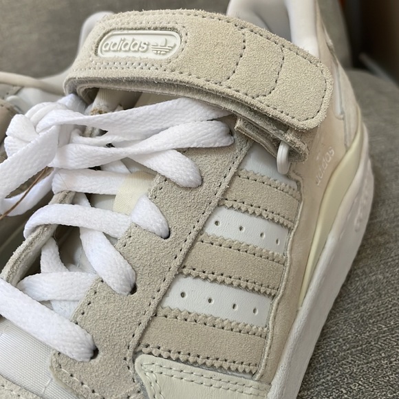 Adidas Forum Low - Picture 6 of 6